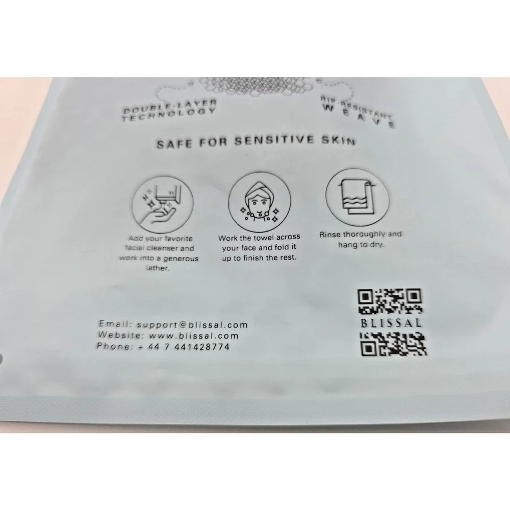 Blissal Exfoliating Antibacterial Face Towel